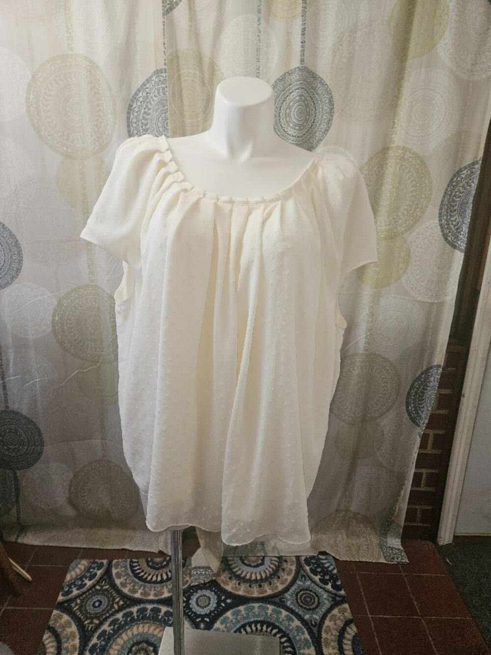 NWT Lauren Conrad Swiss Dot Pleat Neck Blouse with Back Tie (4X)